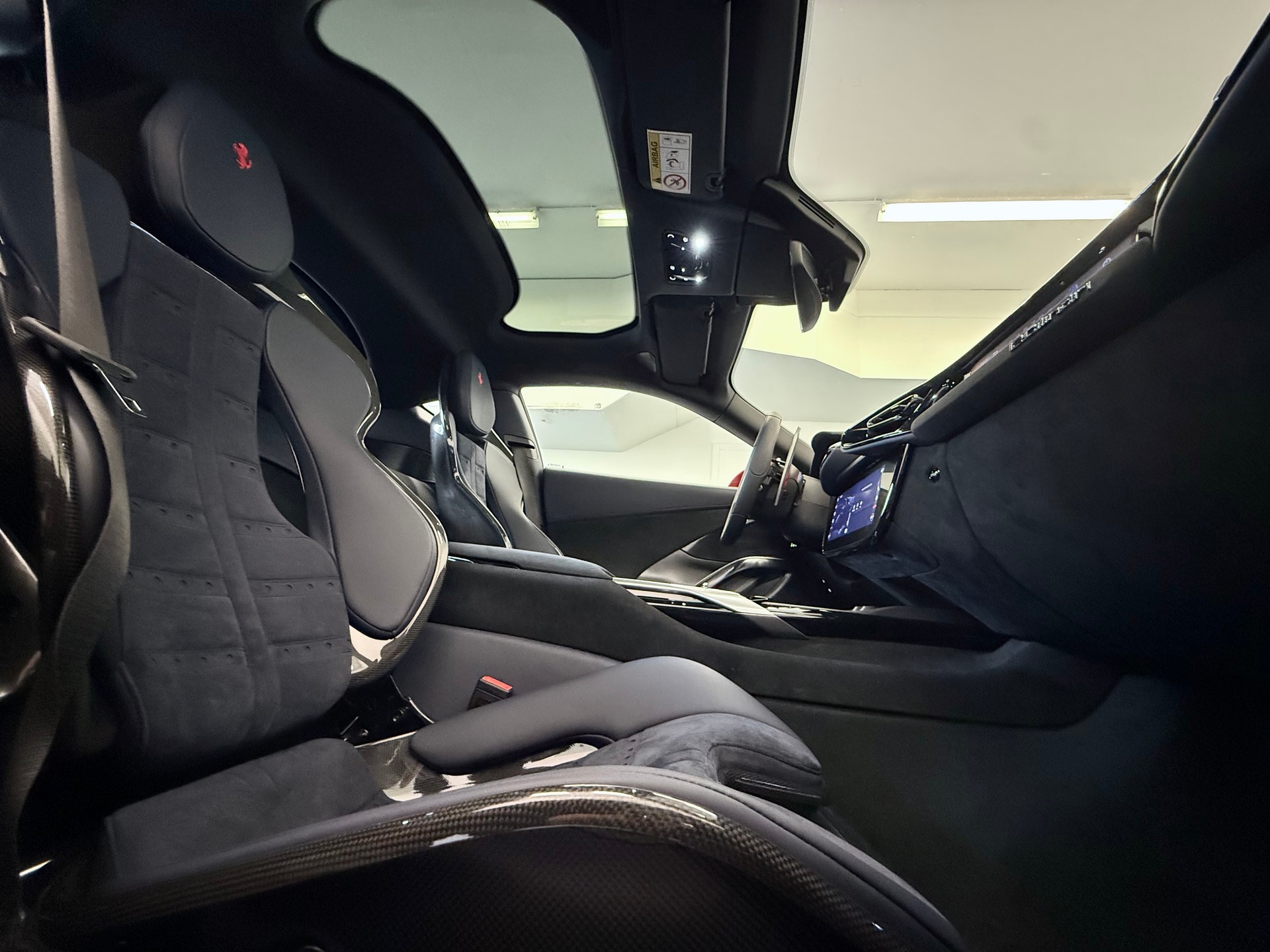 FERRARI 12 Cilindri - 21