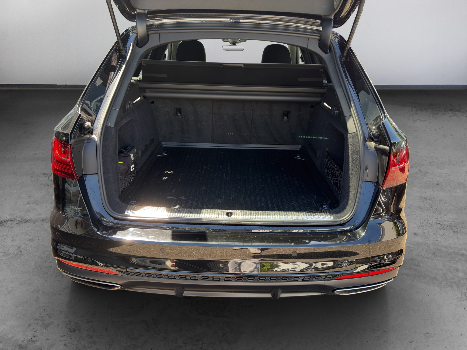 AUDI A4 Avant 40 TDI S line Attraction quattro S-tronic - 12