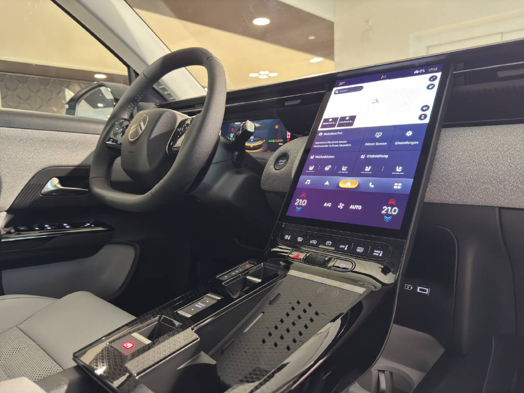 CITROEN C5 Aircross 1.6 Plug-in Hybrid Max - 11