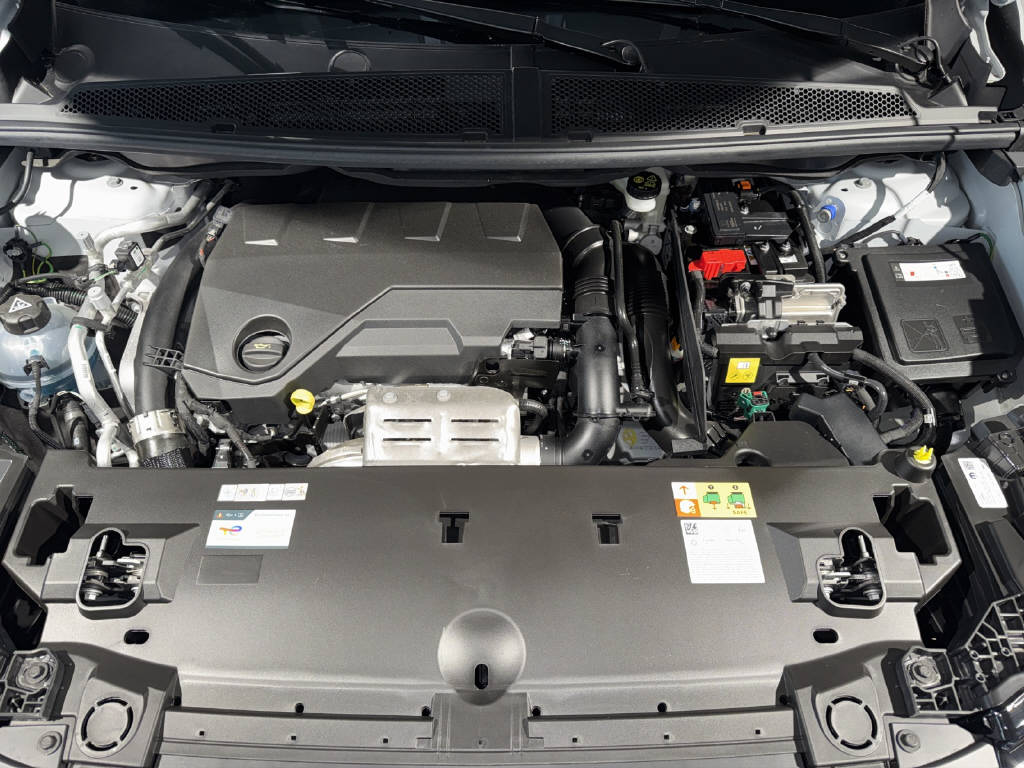 CITROEN C5 Aircross 1.6 Plug-in Hybrid Max - 9