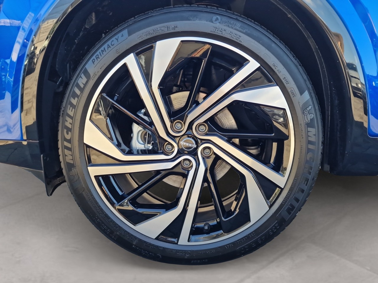 nissan Gallery 9