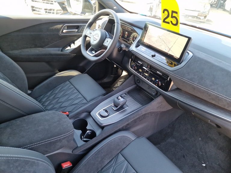 nissan Gallery 17