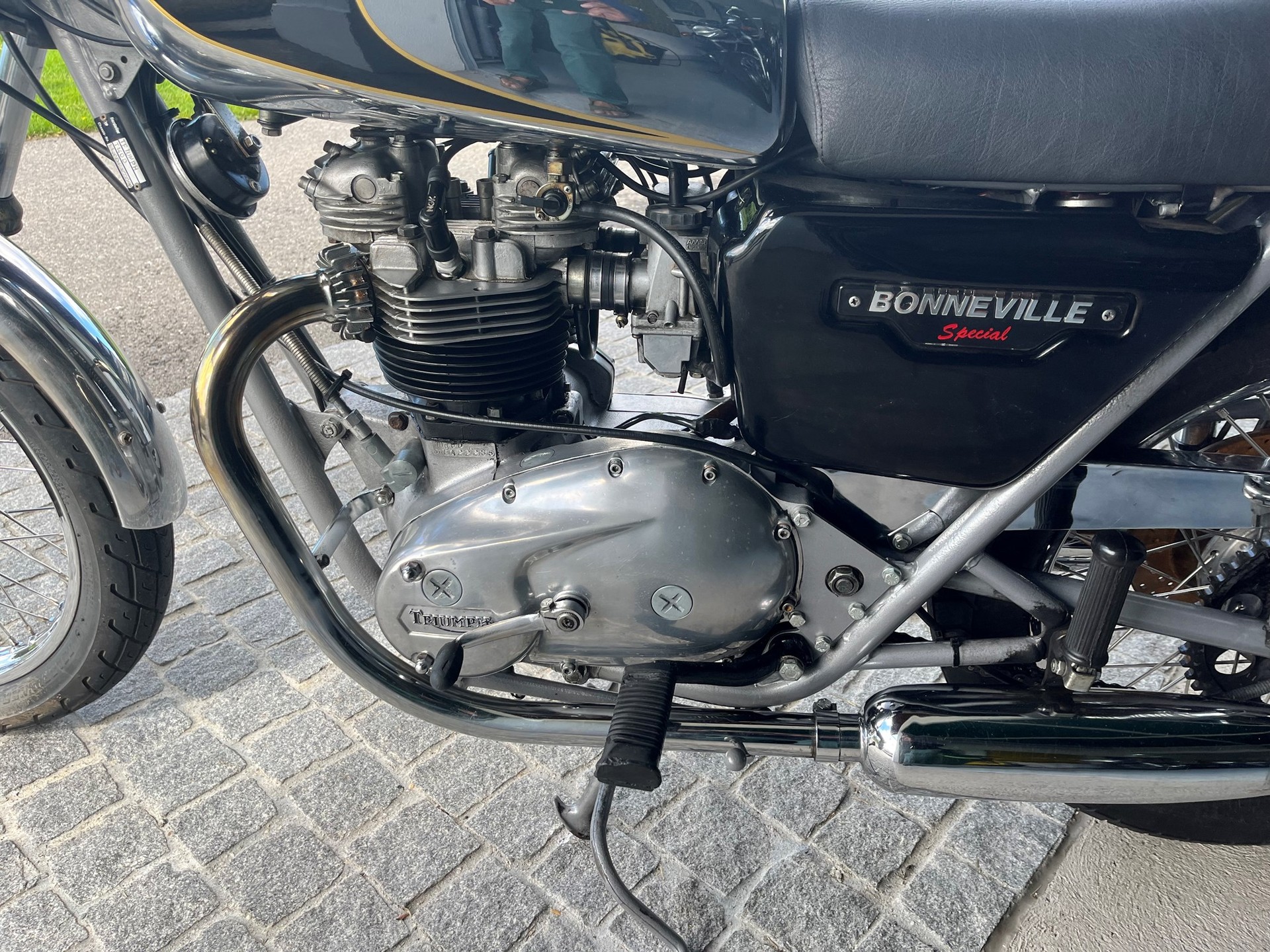 TRIUMPH Bonneville T140 D special - 5