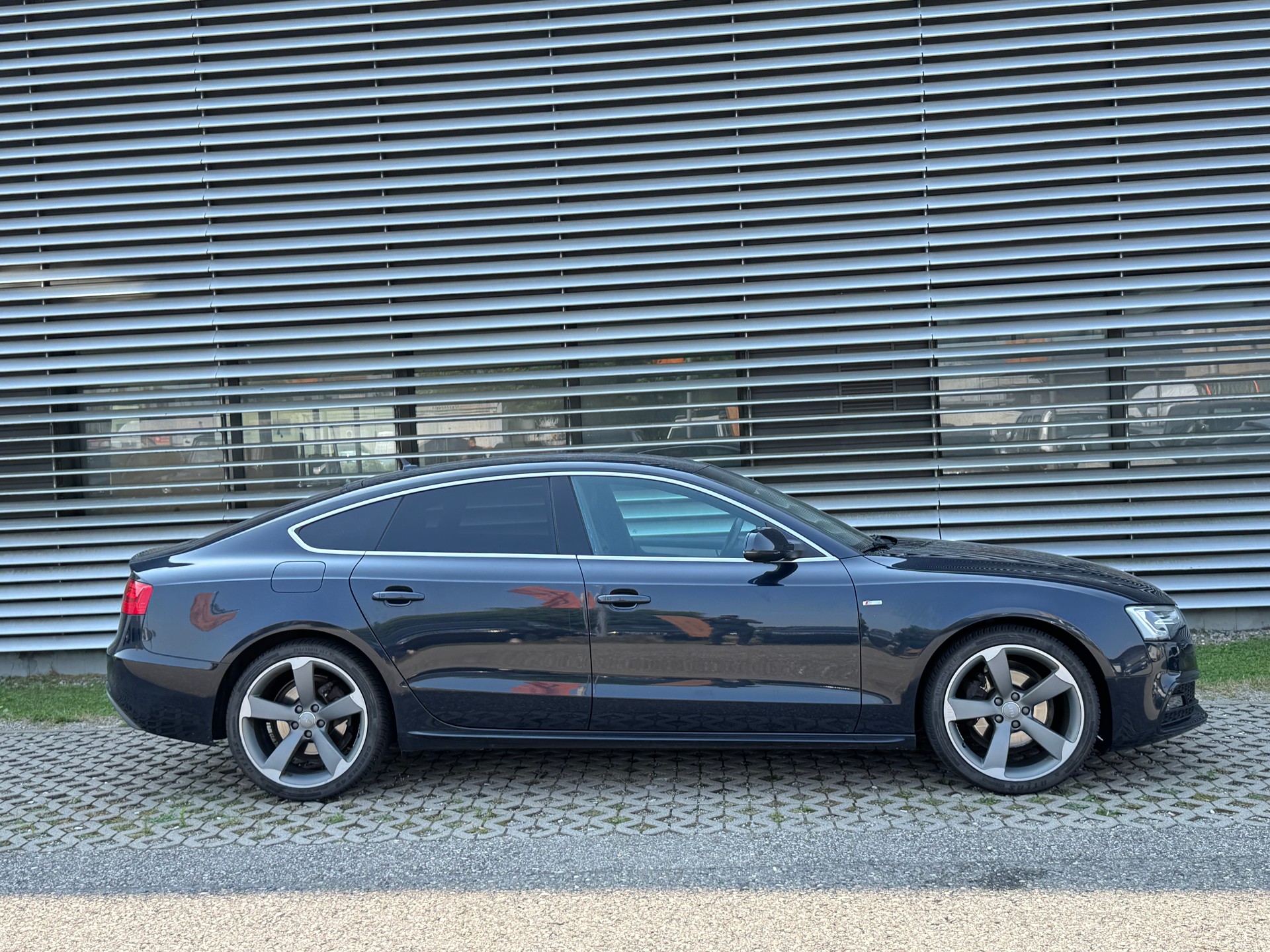 AUDI A5 Sportback 2.0 TDI quattro S-tronic S-Line - 2