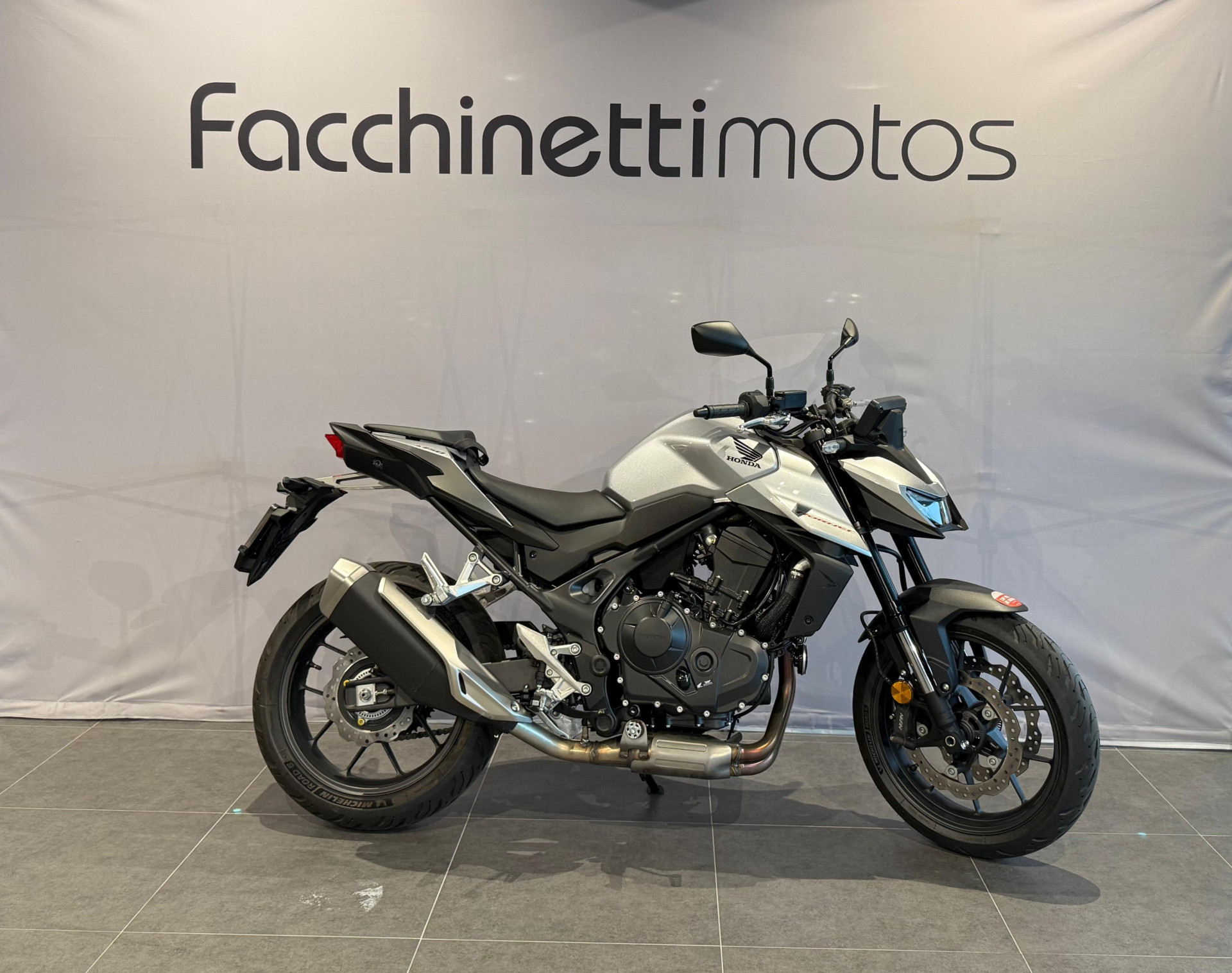 HONDA CB 750 Hornet - 2