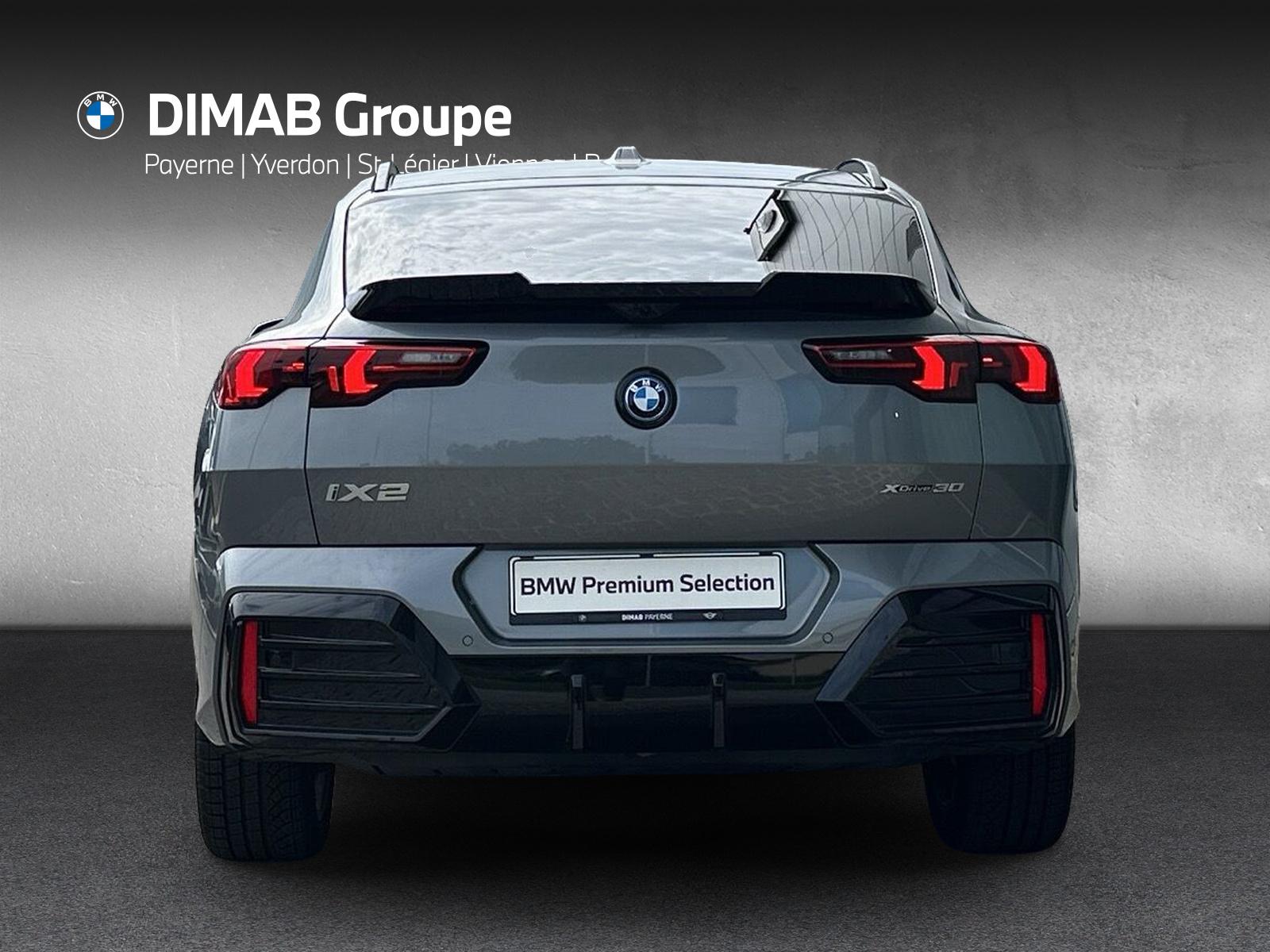 BMW iX2 30 M Sport Pro xDrive U10 (CH) AHK ** Leasing à 0.9% ** Roues hiver incluse ** - 5