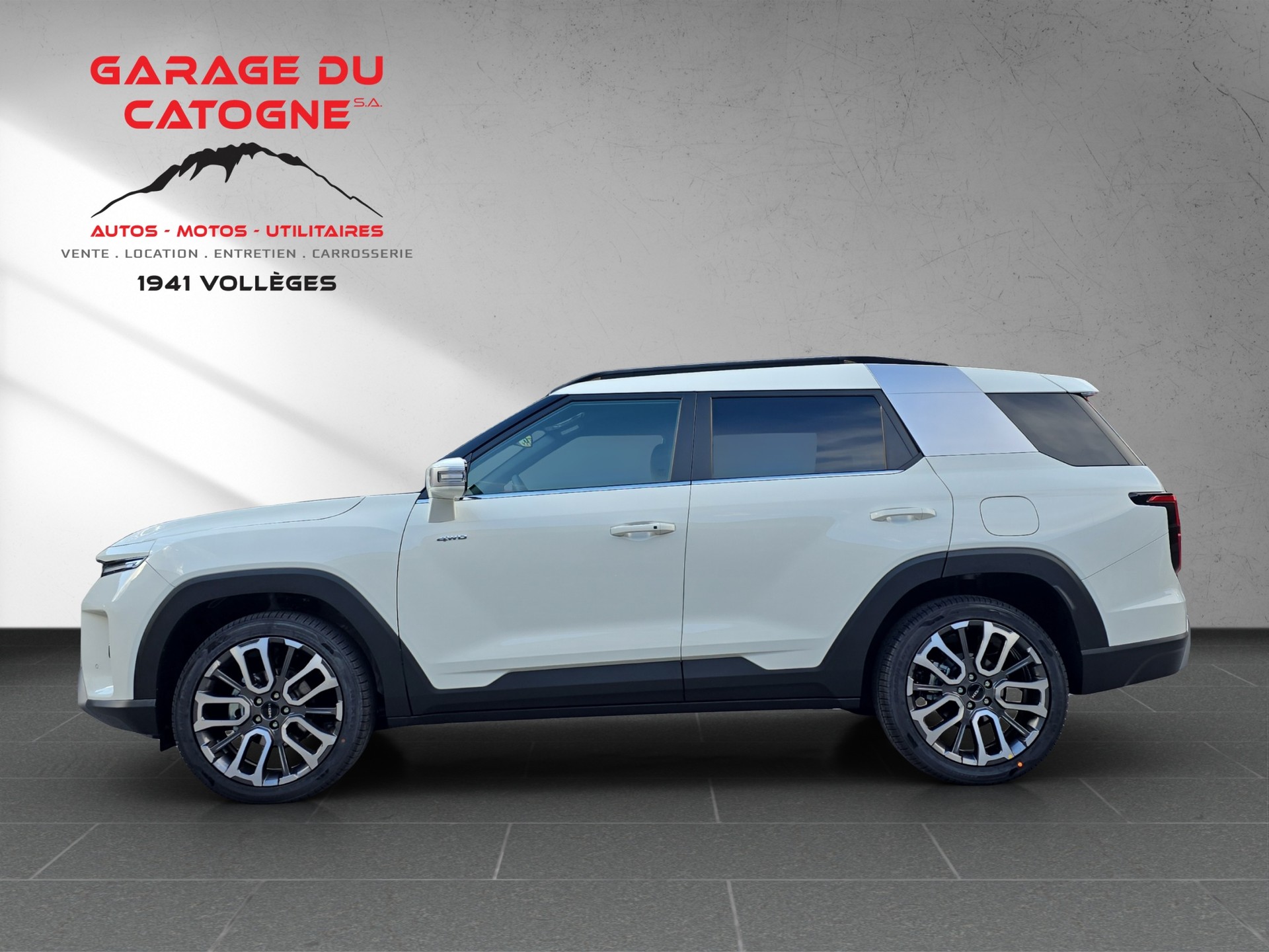 KGM-SsangYong Torres 1.5 TGDI Sapphire 4WD AT - 4