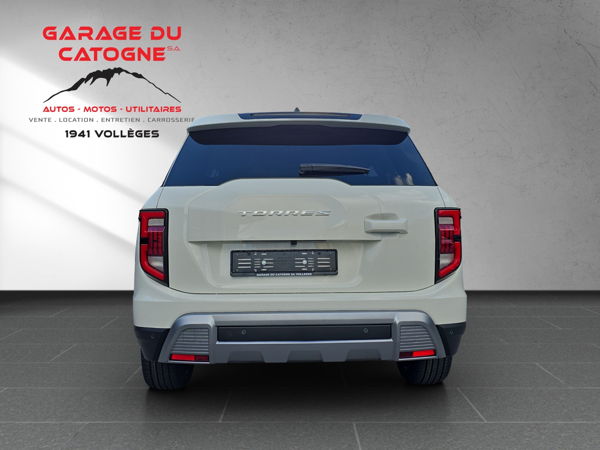 KGM-SsangYong Torres 1.5 TGDI Sapphire 4WD AT - 6