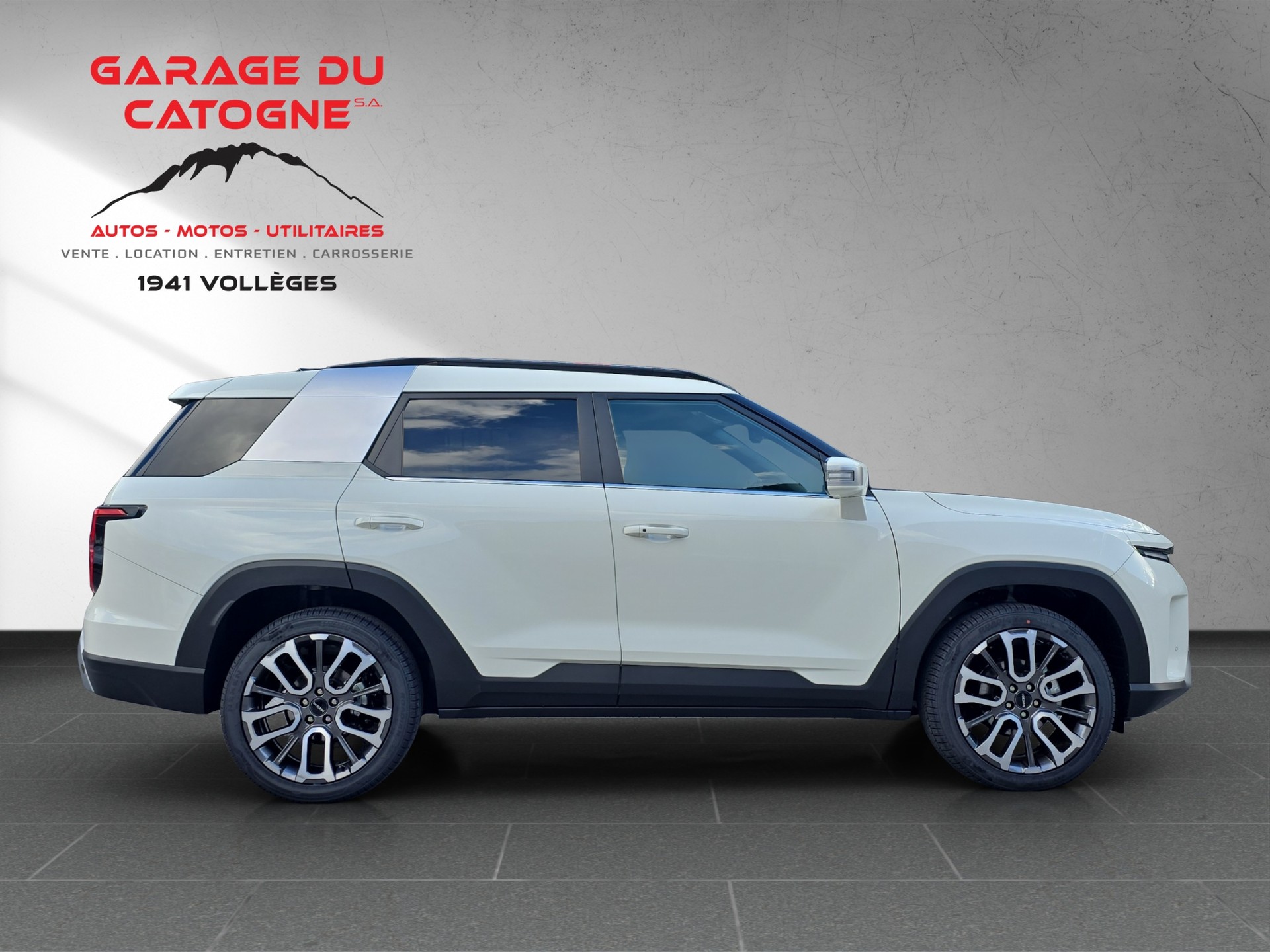 KGM-SsangYong Torres 1.5 TGDI Sapphire 4WD AT - 8