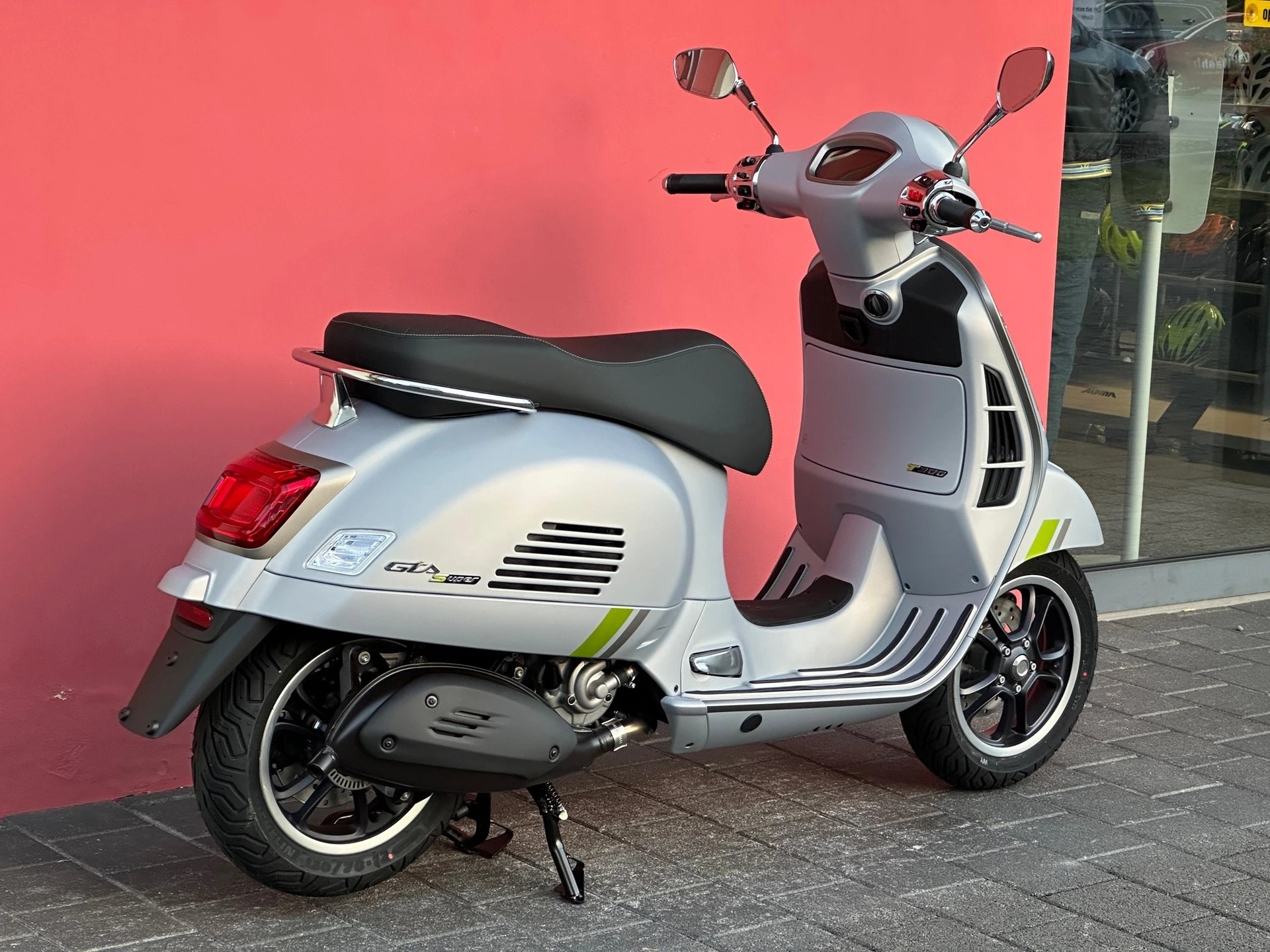 PIAGGIO Vespa GTS 300 Super Tech ABS - 9