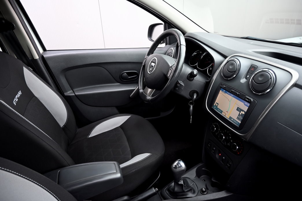 DACIA Sandero Tce 90 Stepway Lauréate Automatic - 7