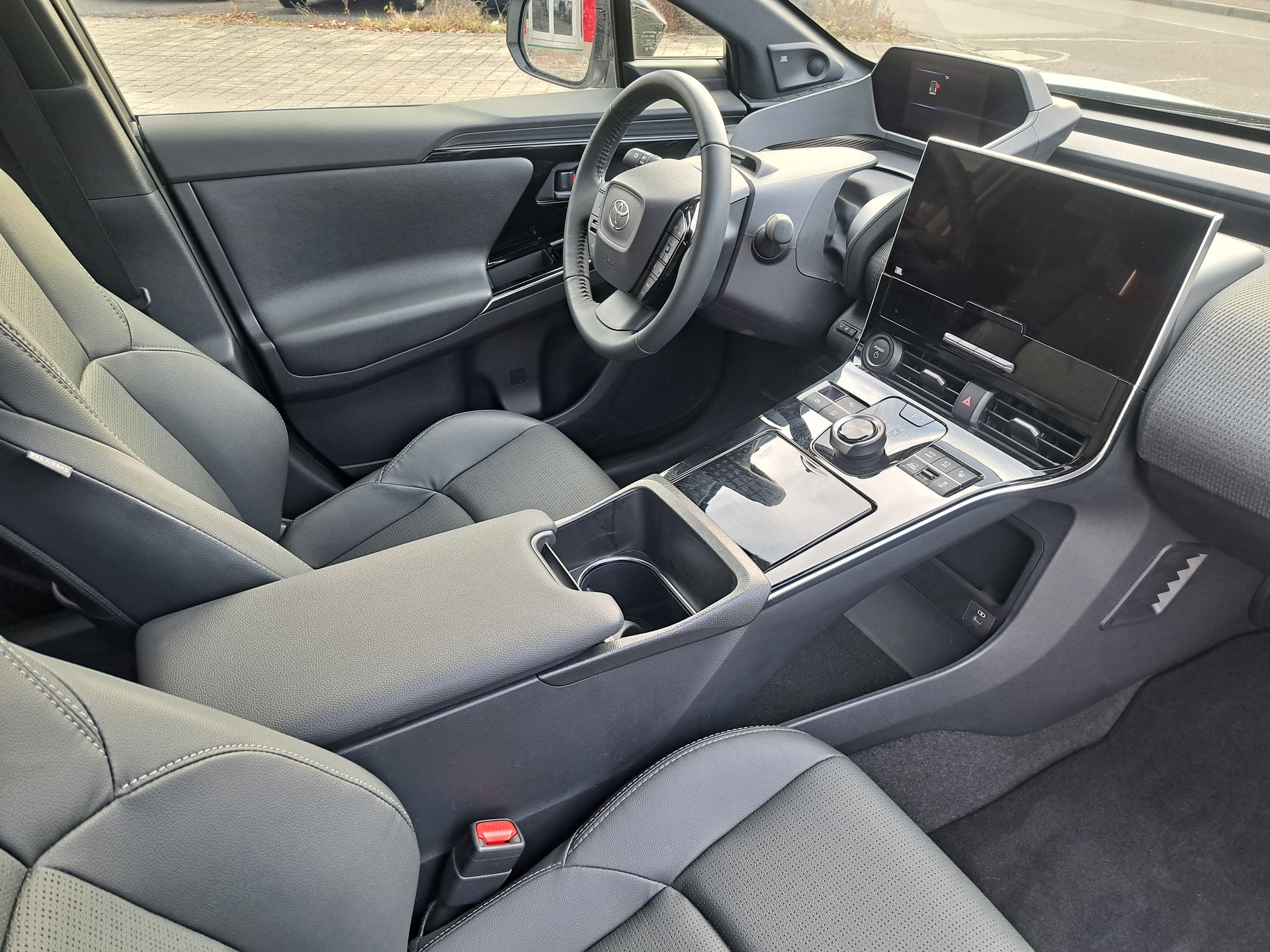 TOYOTA bZ4X Premium 71,4 kWh 4WD - 4