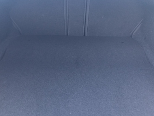 MERCEDES-BENZ C 200 AMG Line 4Matic - 11