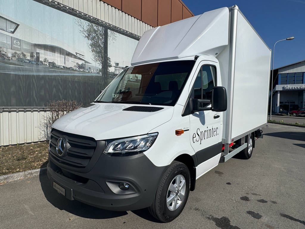 MERCEDES-BENZ eSprinter 420 Pro Koffer mit Hebebühne 3665 S 81 kWh