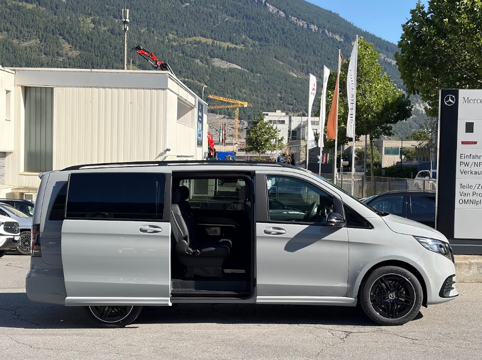 MERCEDES-BENZ V 300 d Exclusive L SWISS EDITION 4MATIC - 16