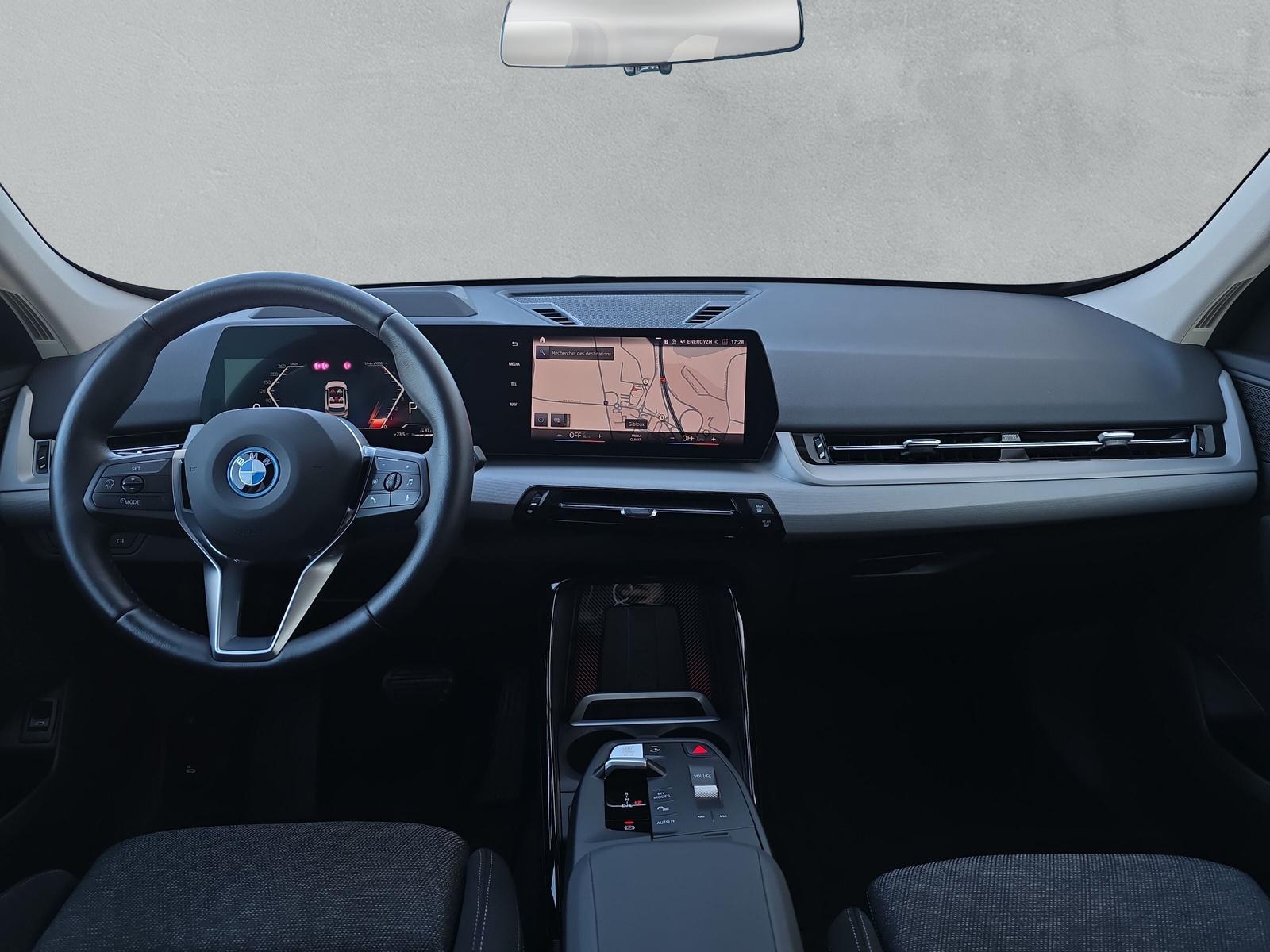 BMW X1 30e xDrive U11 (CH) AHK ** HYBRIDE RECHARGEABLE ** - 17