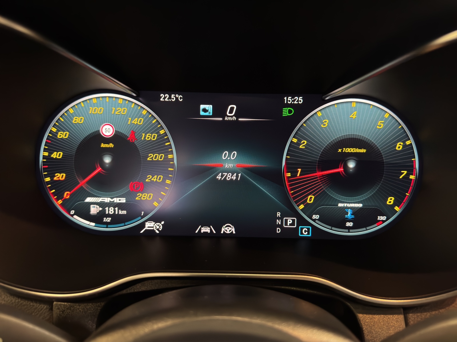 MERCEDES-BENZ GLC 43 AMG 4Matic - 12