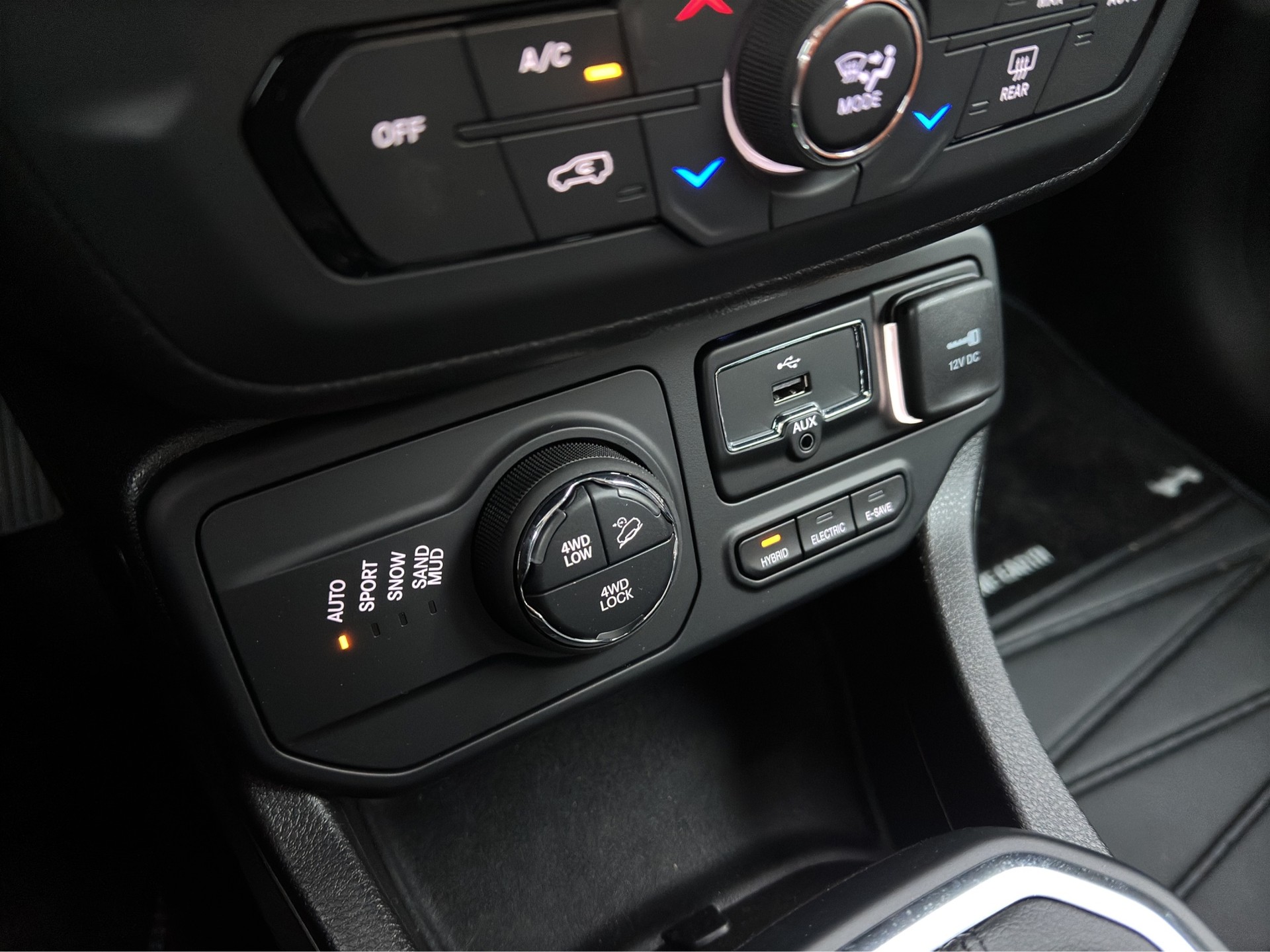 JEEP Renegade 1.3 Upland 4xe - 26