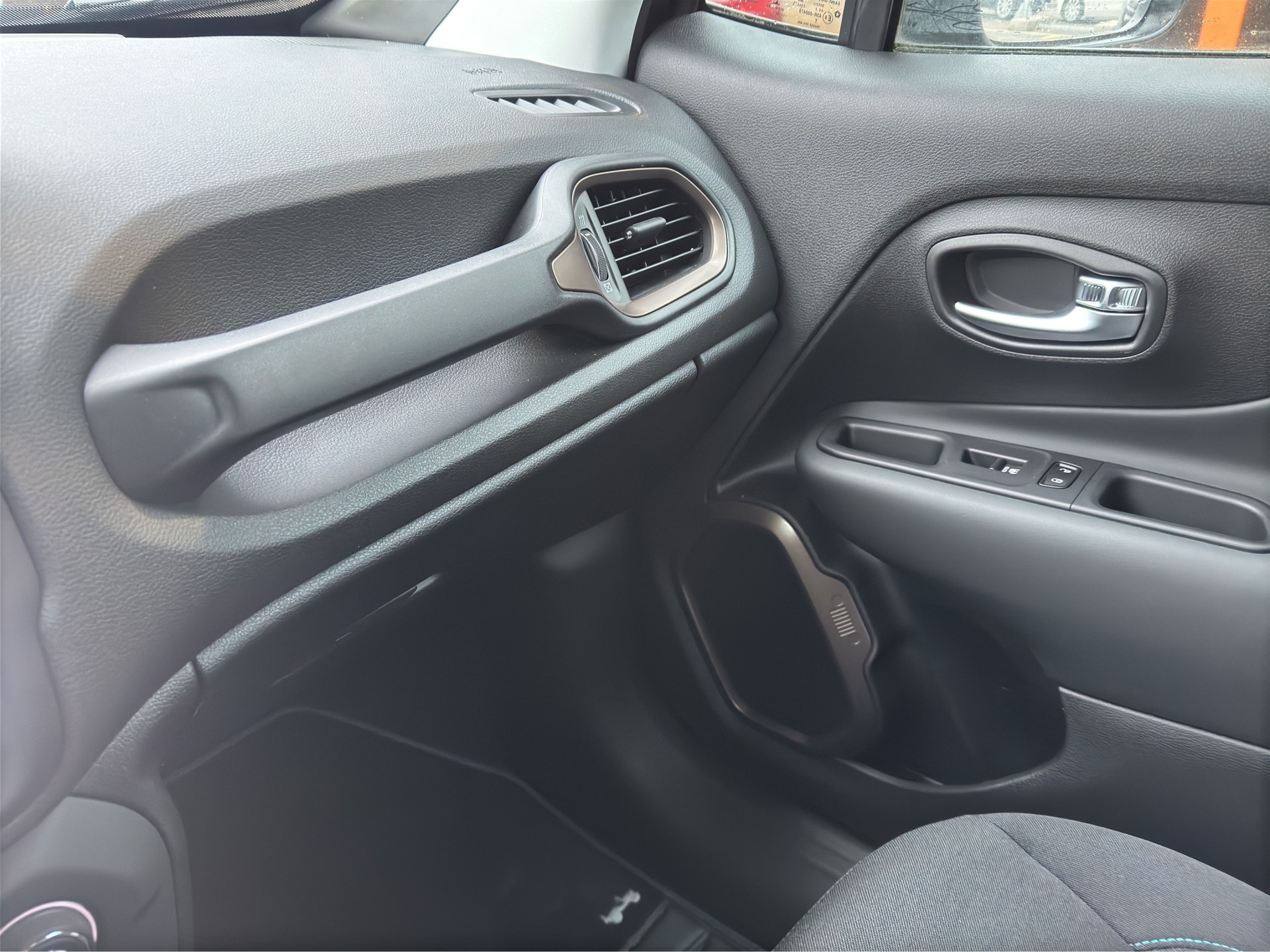 JEEP Renegade 1.3 Upland 4xe - 31