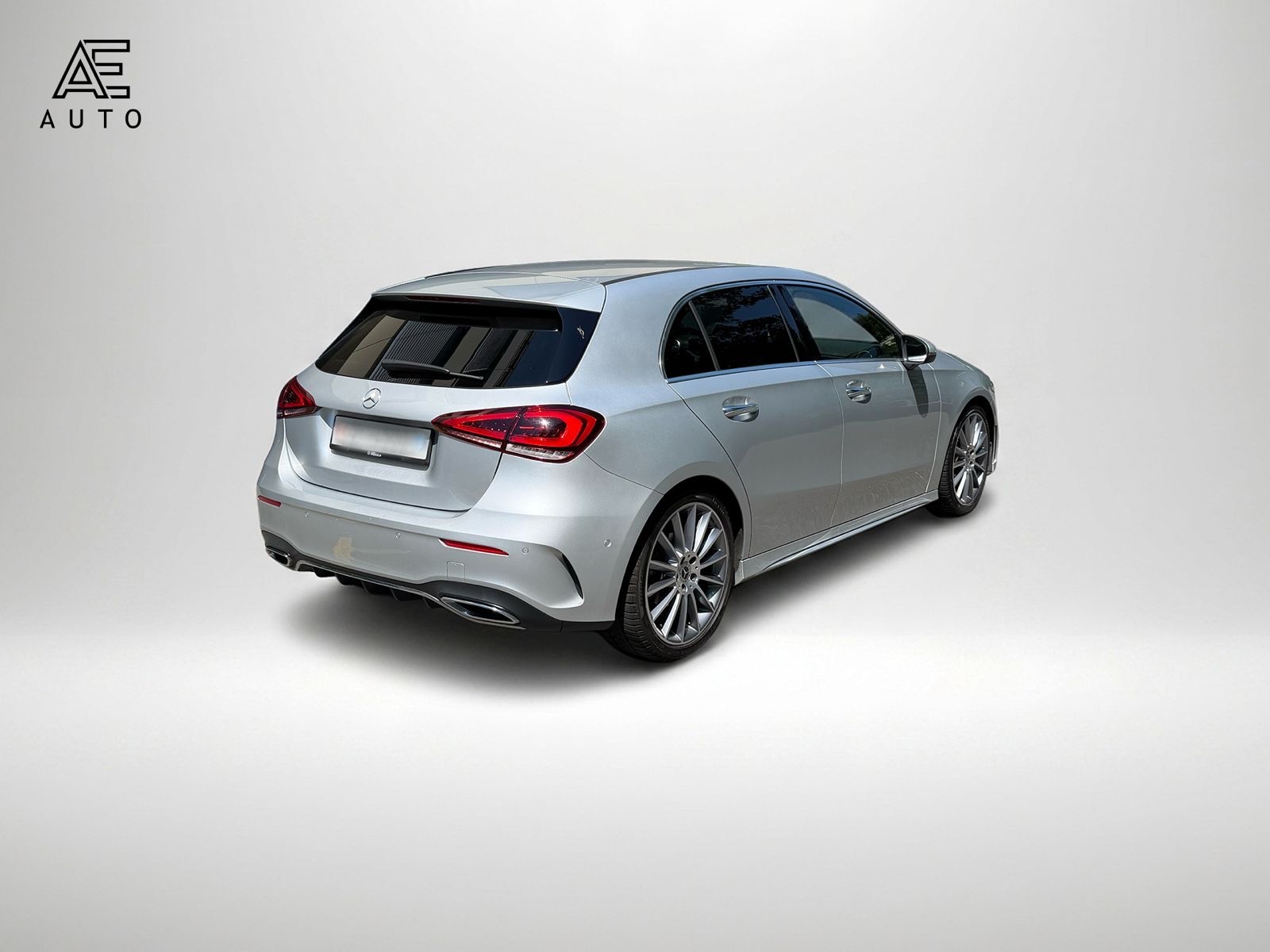 MERCEDES-BENZ A 180 d AMG Line - 6