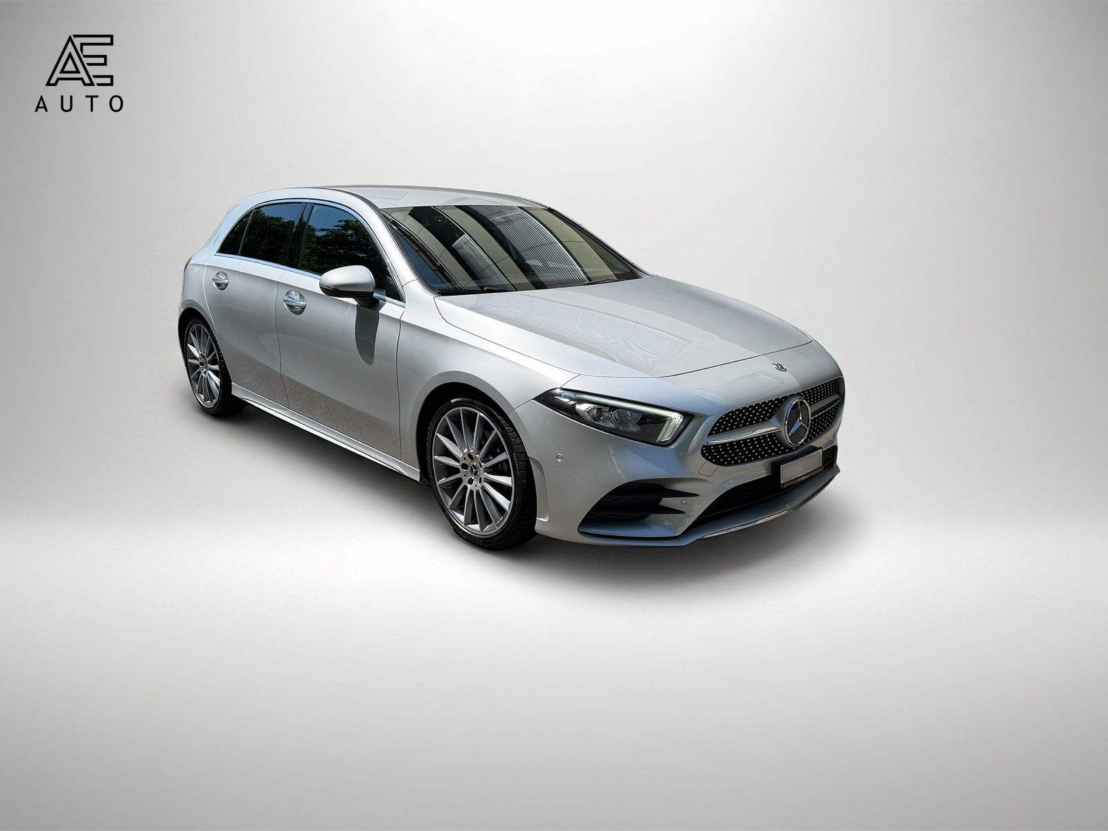 MERCEDES-BENZ A 180 d AMG Line