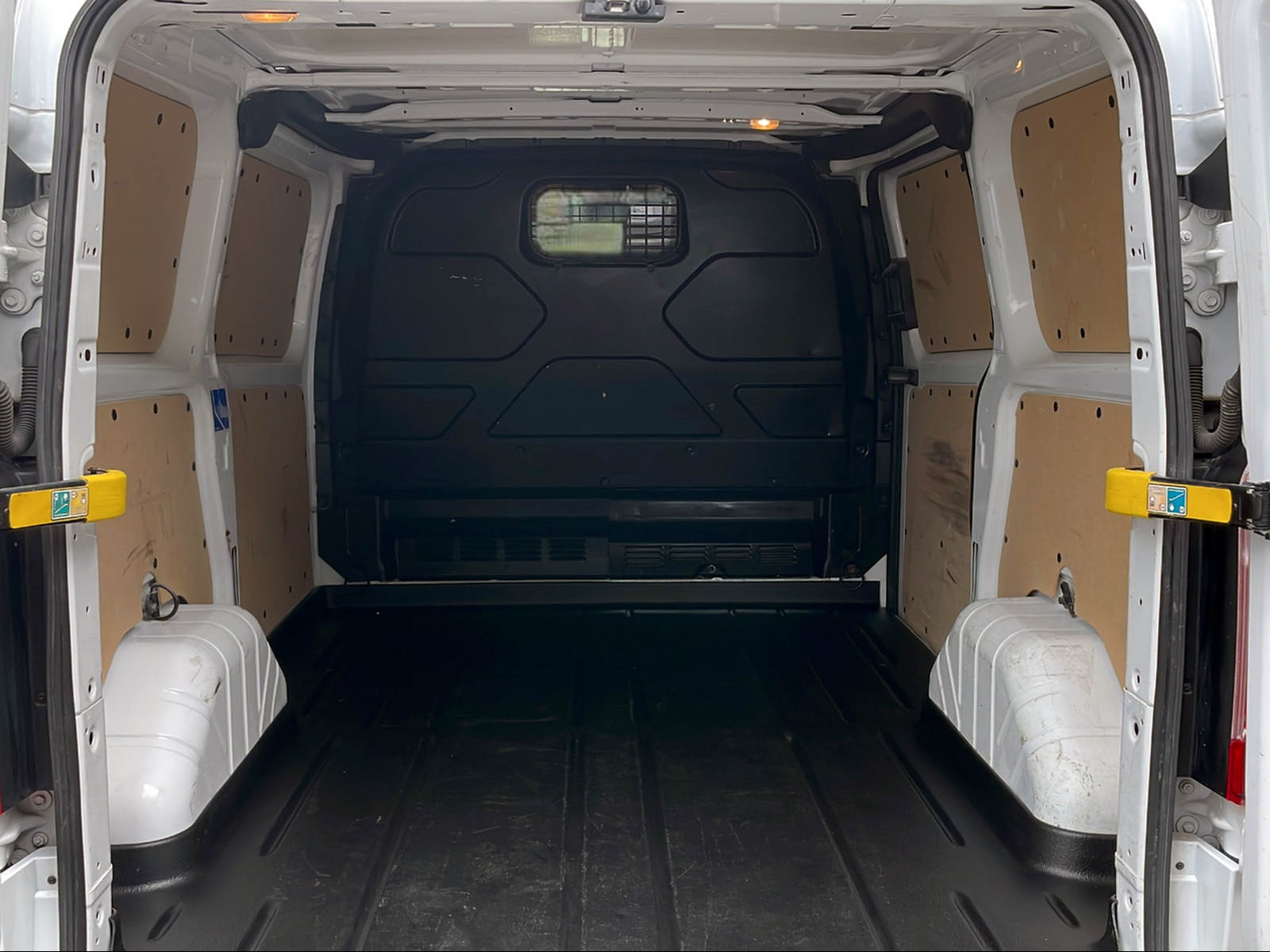 FORD Transit C Van 320 L1 2.0 TDCi 130 Trend - 11