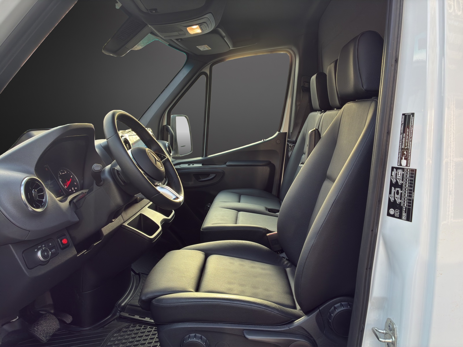 MERCEDES-BENZ Sprinter 319 CDI Lang 9G-TRONIC - 10