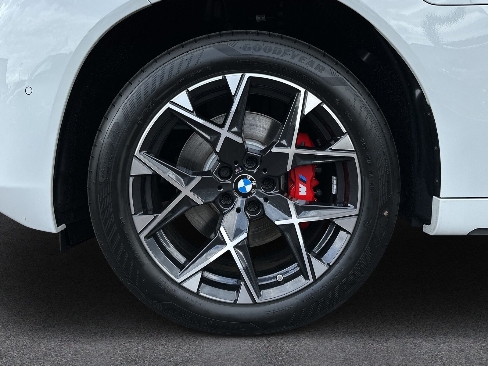 BMW X3 xDrive 30e M Sport Pro**Action de leasing à 0.9%** - 9