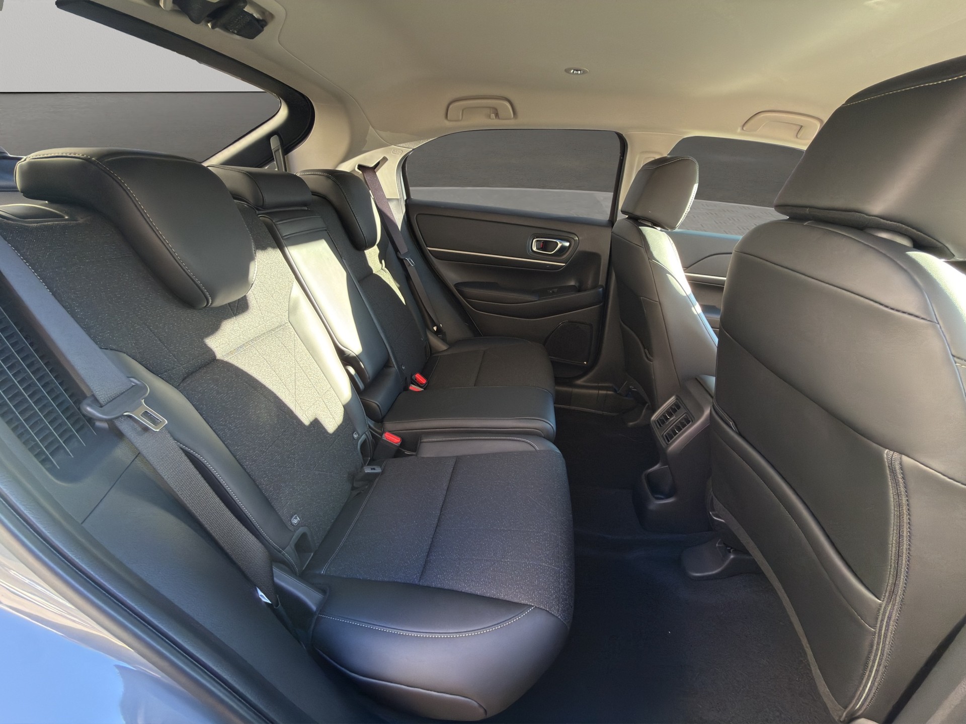 HONDA HR-V 1.5 i-MMD Advance - 10