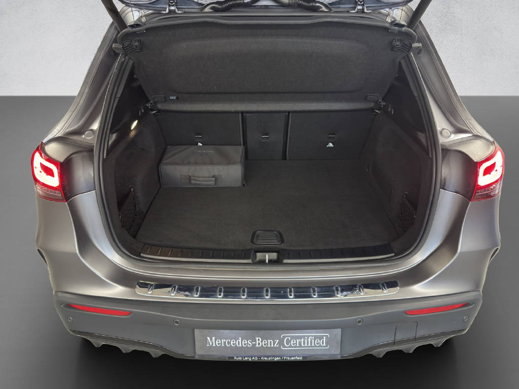 MERCEDES-BENZ EQA 350 AMG Line 4Matic Swiss Star - 8