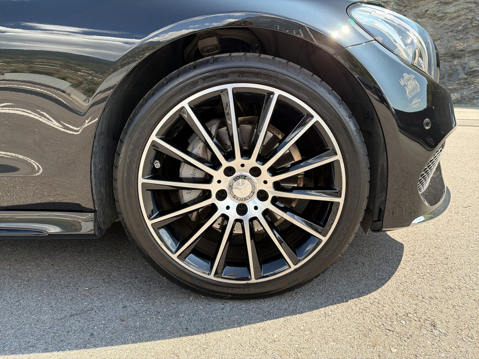 MERCEDES-BENZ C 200 AMG Line 4Matic - 23