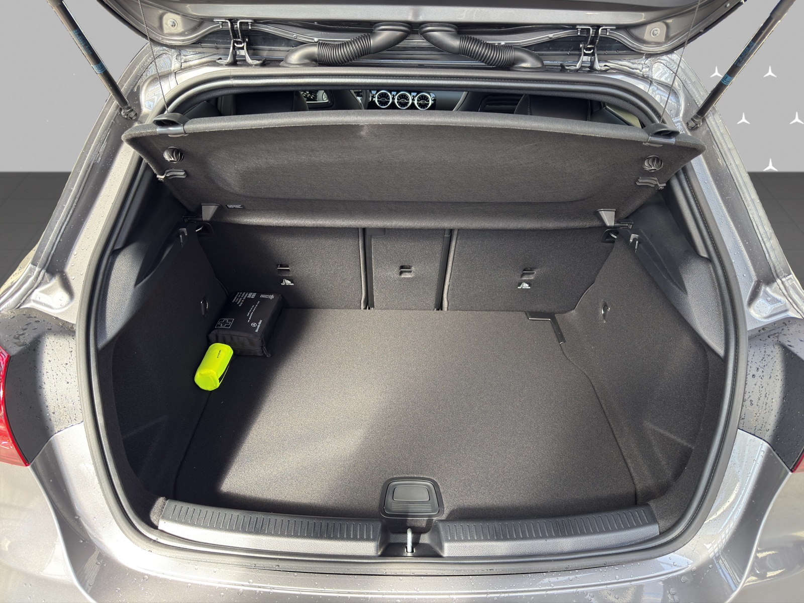 MERCEDES-BENZ A 200 Night Star 7G-DCT - 8