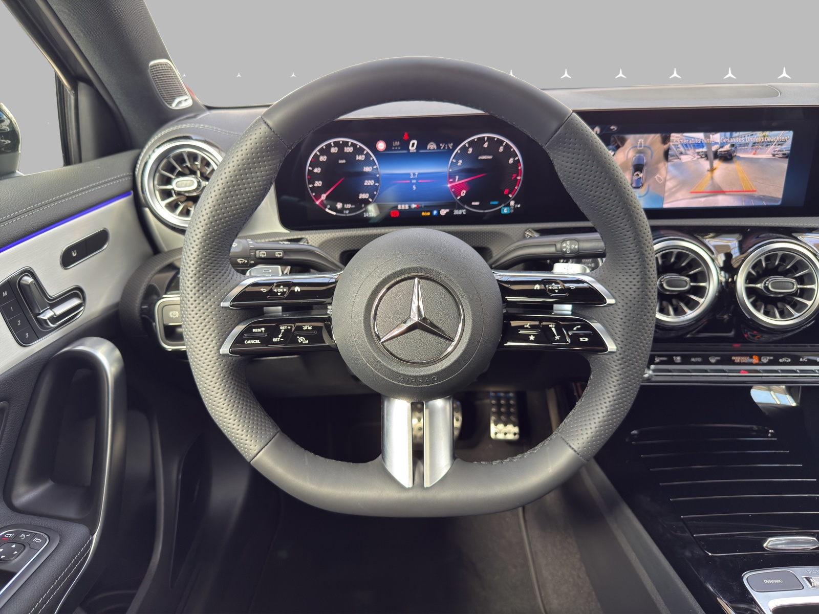 MERCEDES-BENZ A 200 Night Star 7G-DCT - 13