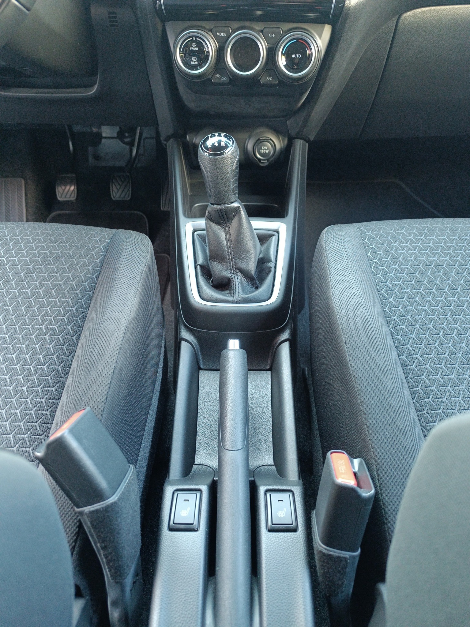 SUZUKI Swift 1.2i 16V SHVS Compact Top Hybrid Allgrip 4x4 - 15