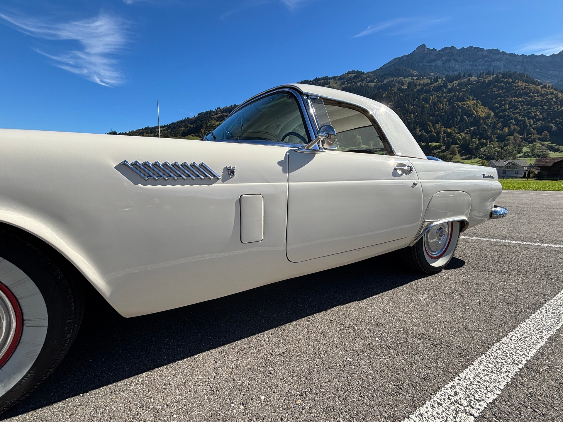 FORD Thunderbird - 11