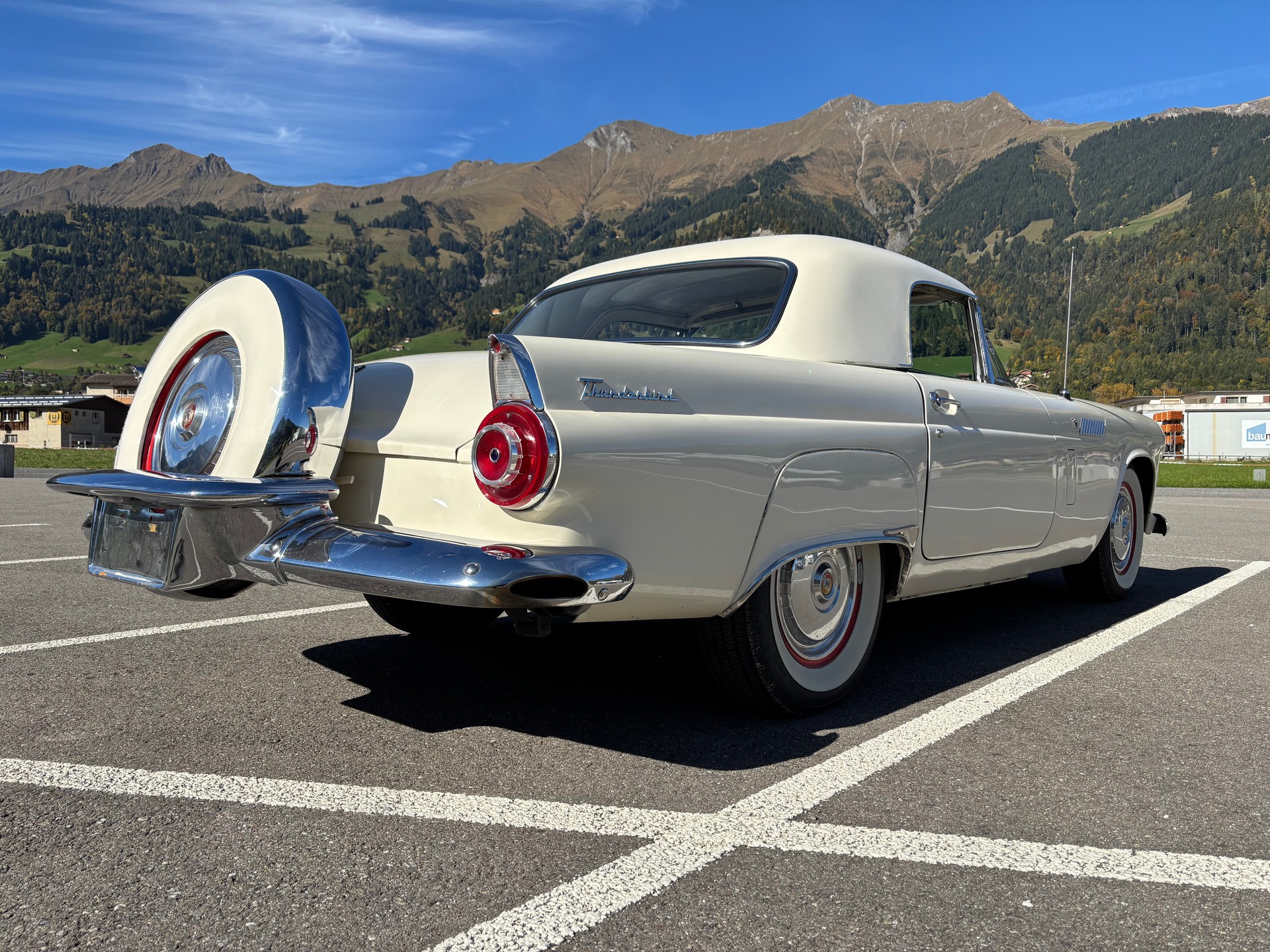 FORD Thunderbird - 7