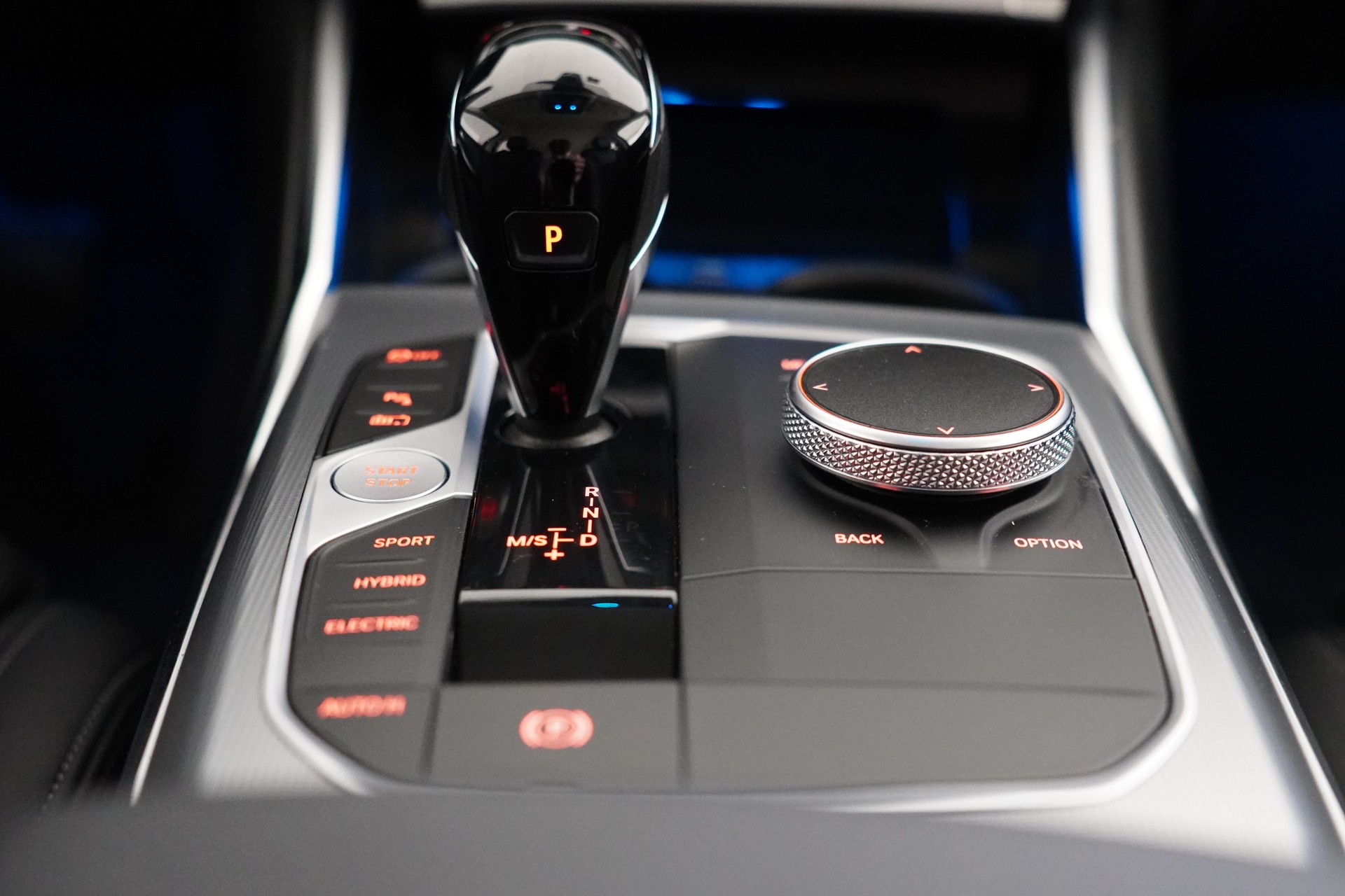 BMW 320e Sport Line Steptronic - 24