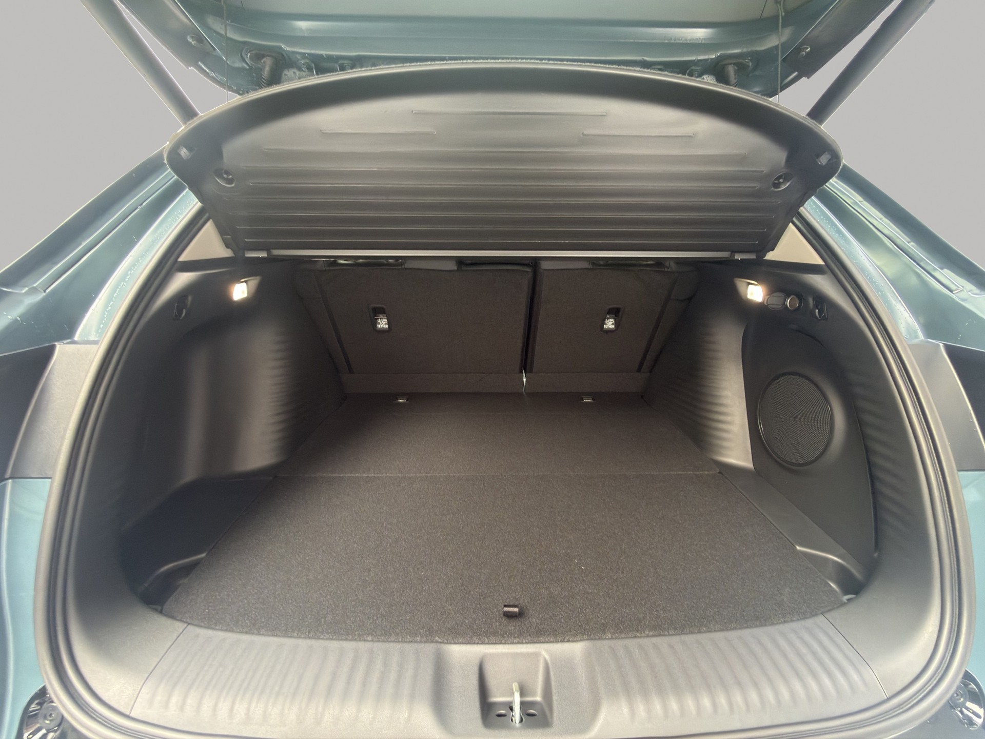 HONDA ZR-V 2.0 i-MMD Advance - 12