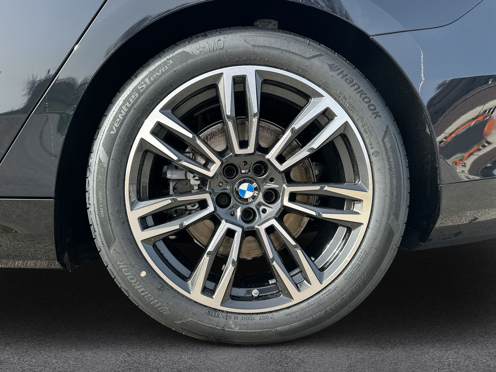 BMW i5 xDrive40 M Sport - 9