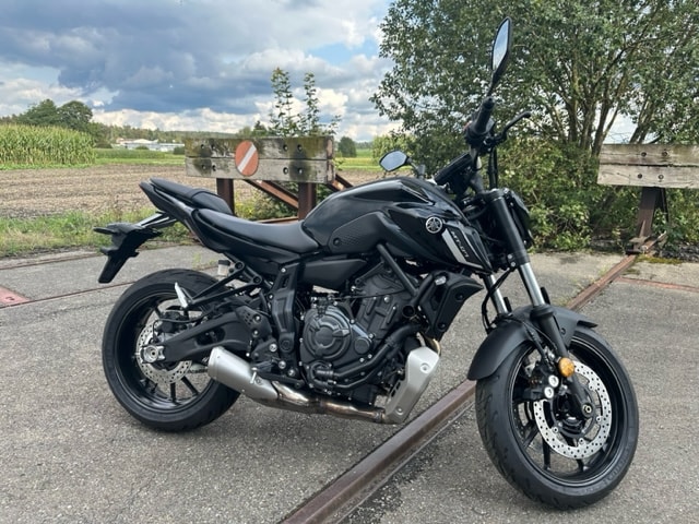 YAMAHA MT-07