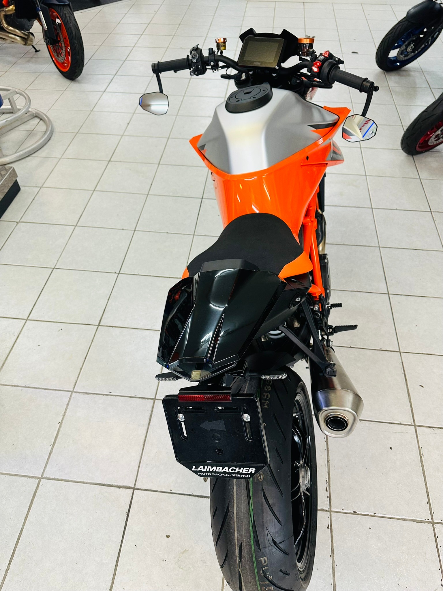 KTM 1290 Super Duke R EVO - 7