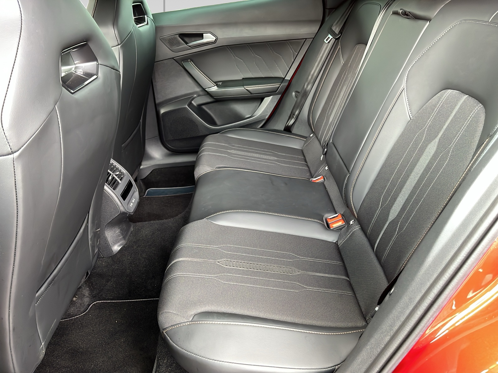 CUPRA Formentor 1.4 e-HYBRID pHEV VZ DSG - 8