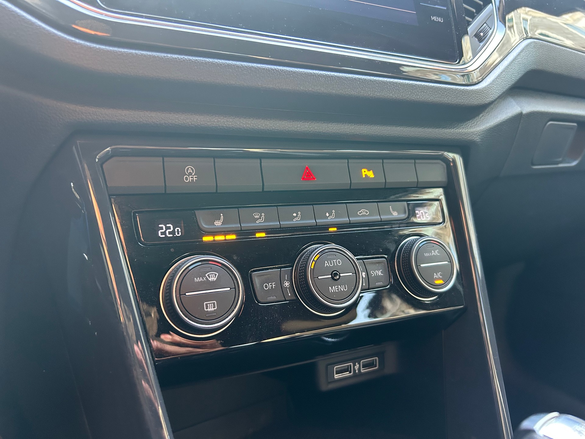 VW T-Roc 2.0 TSI Sport DSG 4Motion - 9