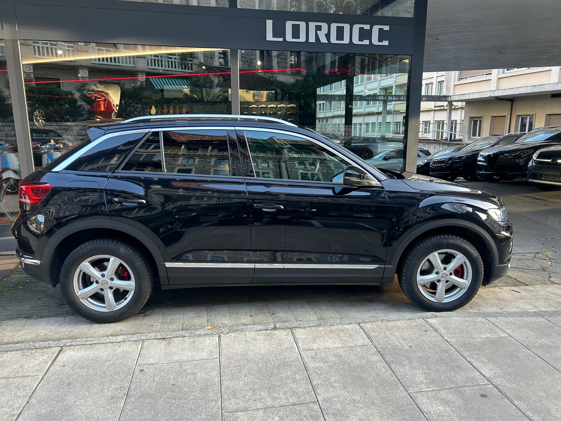 VW T-Roc 2.0 TSI Sport DSG 4Motion - 3