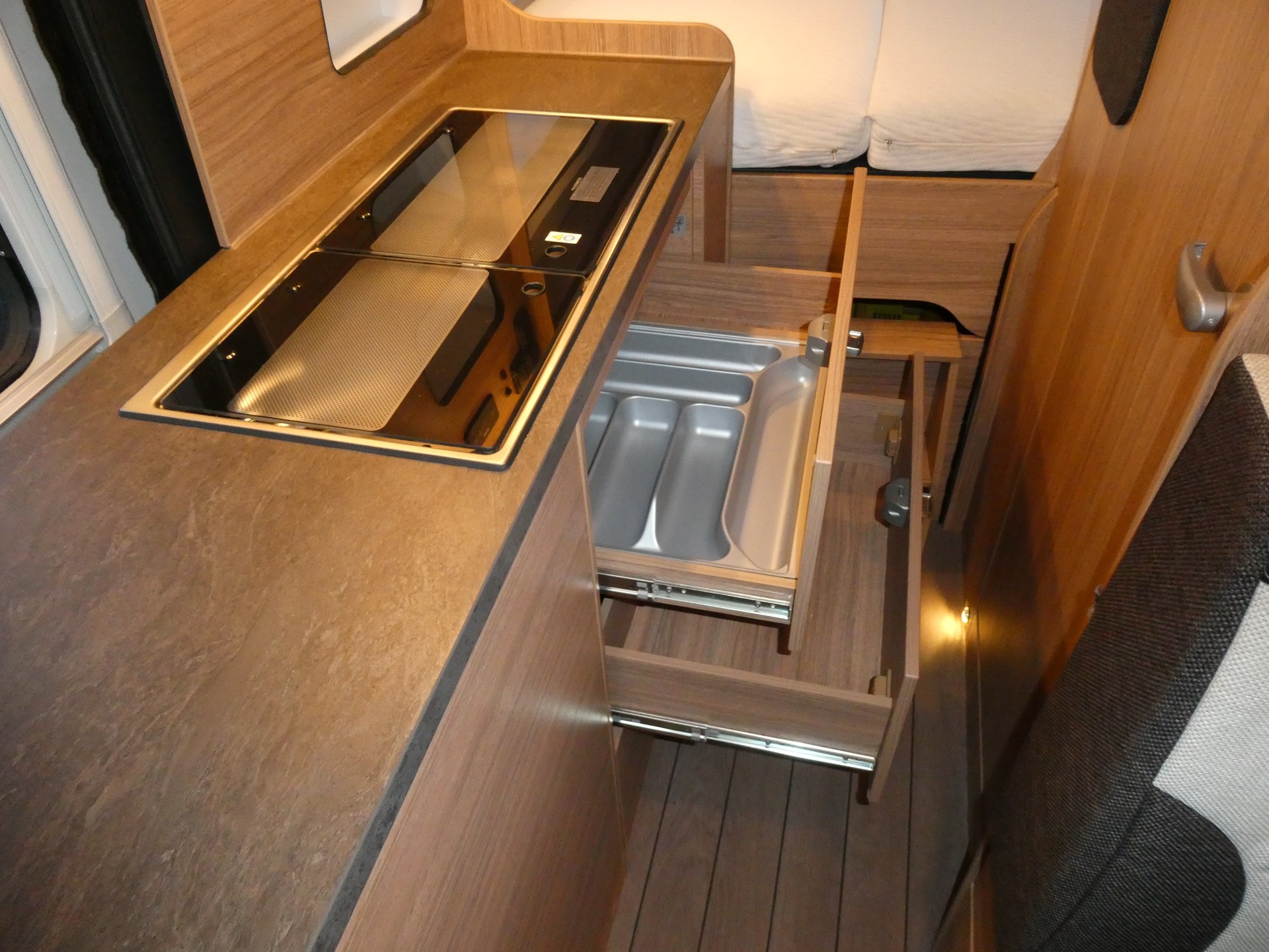 WEINSBERG CaraBus 600 MQ - 12