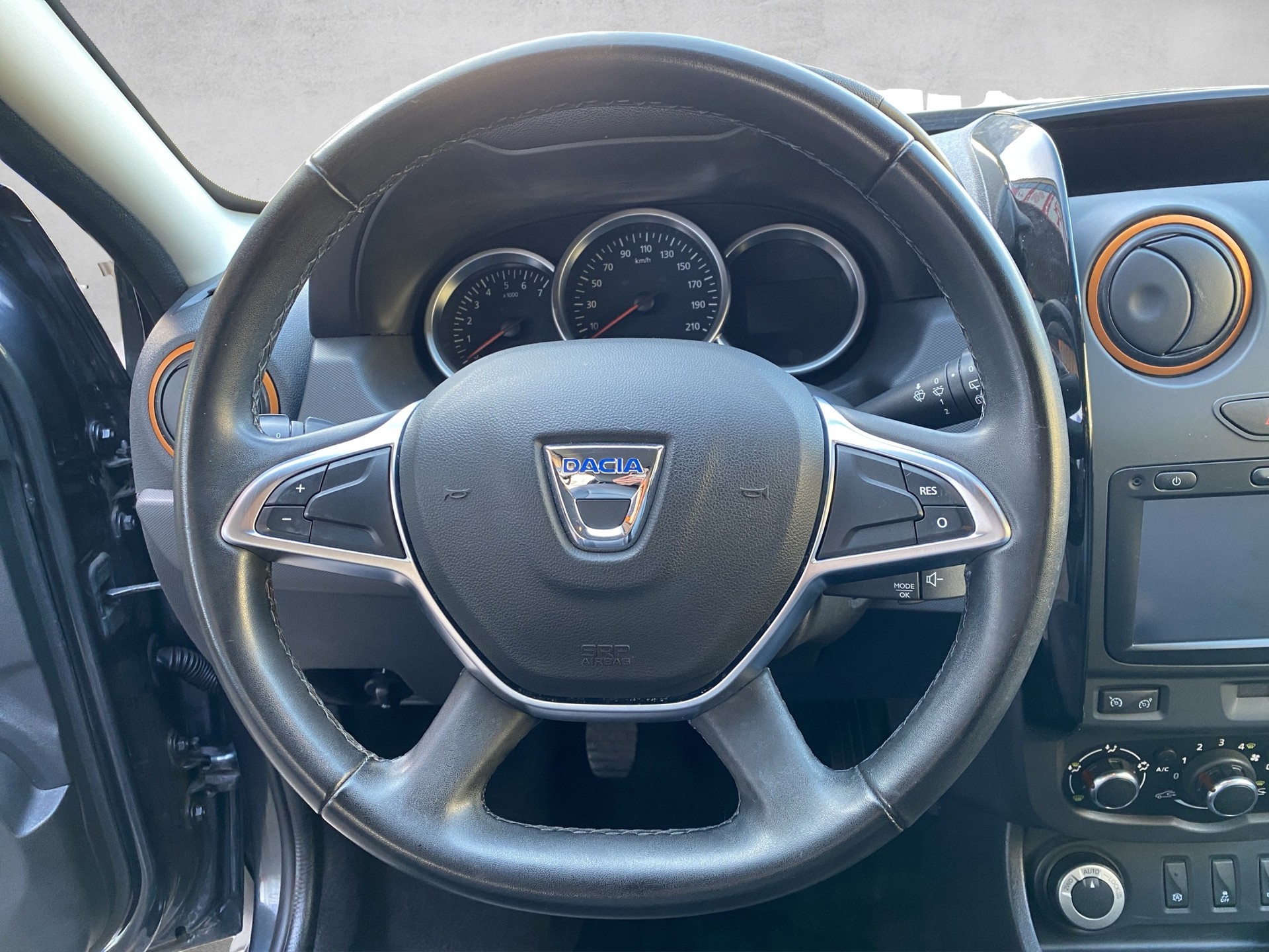 DACIA Duster 1.2 T Ambiance 4x4 - 11