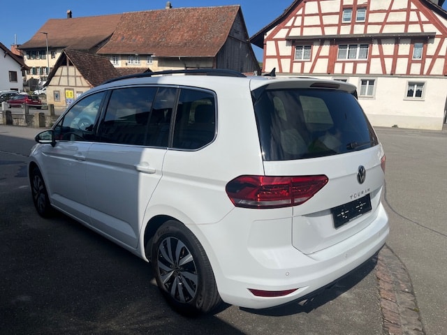 VW Touran 2.0 TDI SCR Comfortline DSG - 4