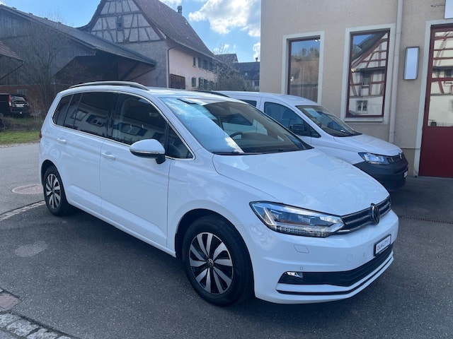 VW Touran 2.0 TDI SCR Comfortline DSG - 2