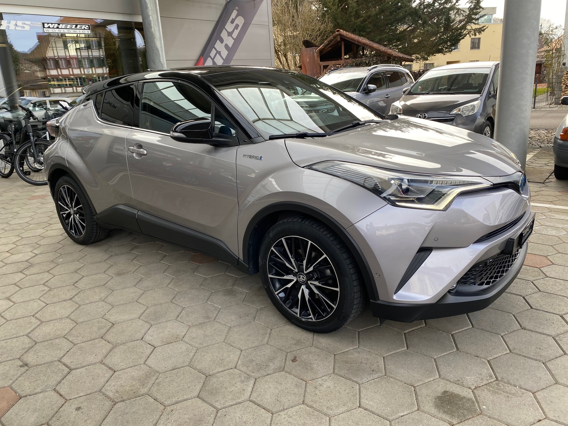 TOYOTA C-HR 1.8 HSD Style CVT