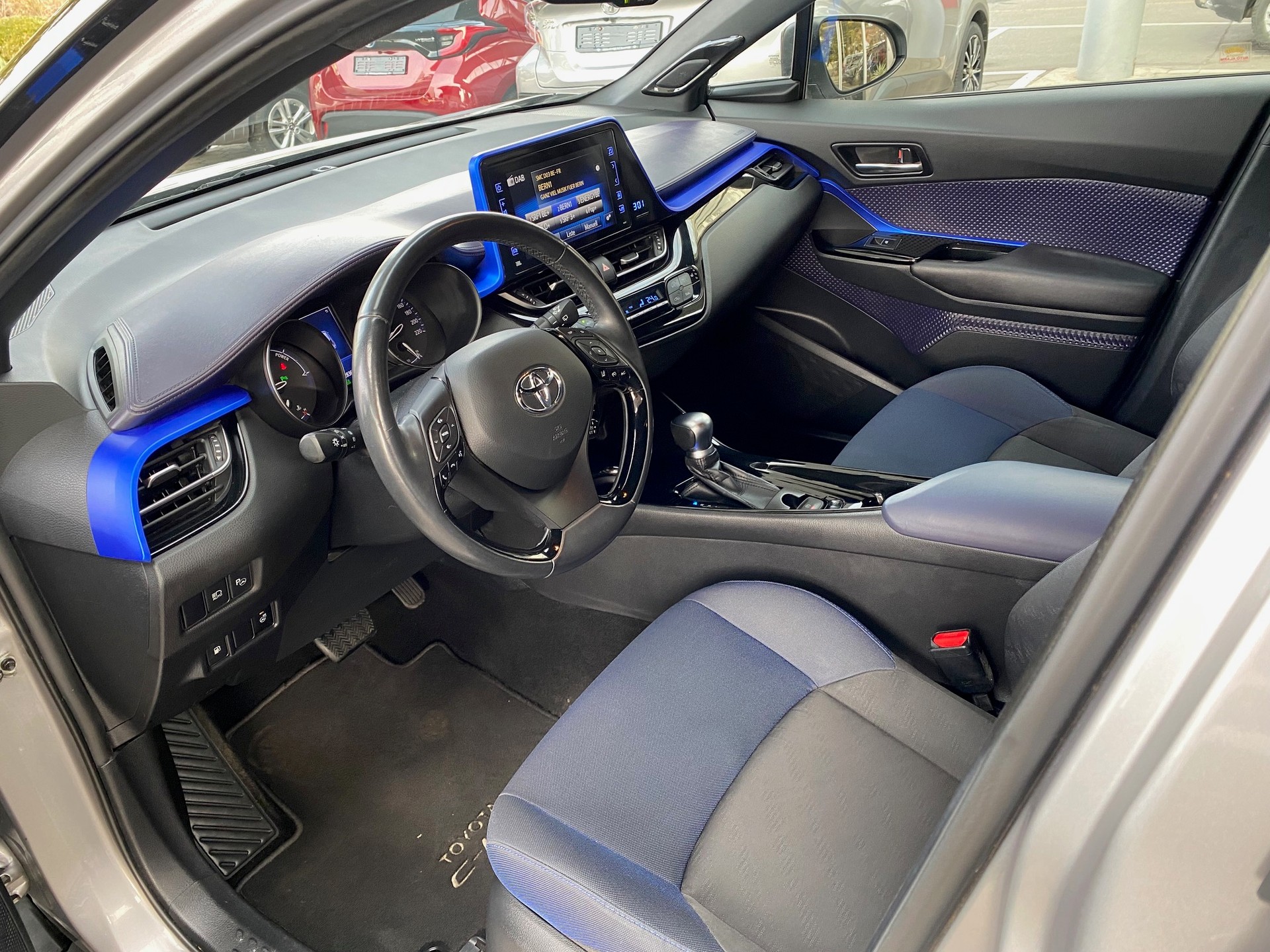 TOYOTA C-HR 1.8 HSD Style CVT - 4